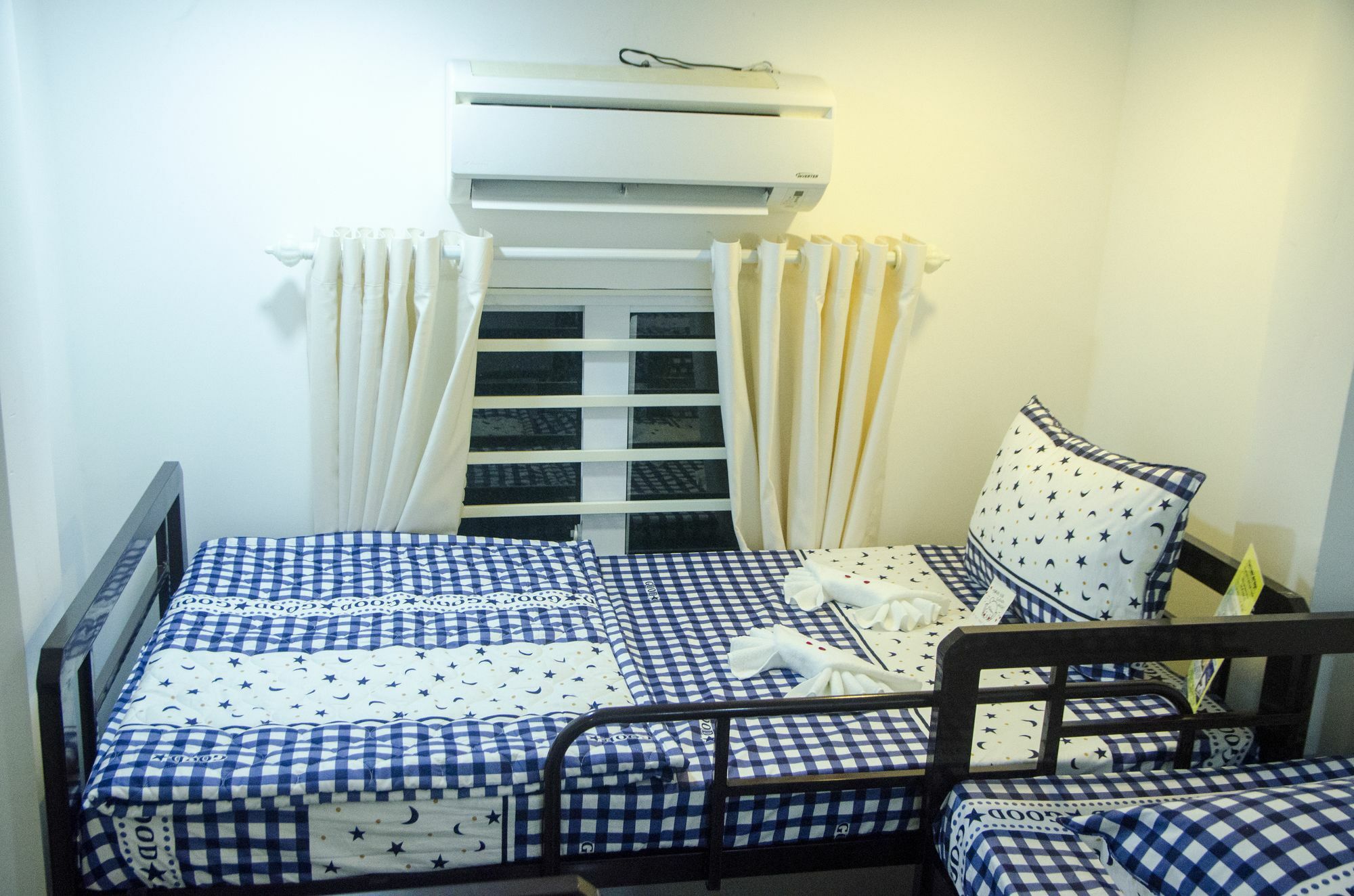 H Best Hostel Cafe Saigon Ho Chi Minh City Exterior photo